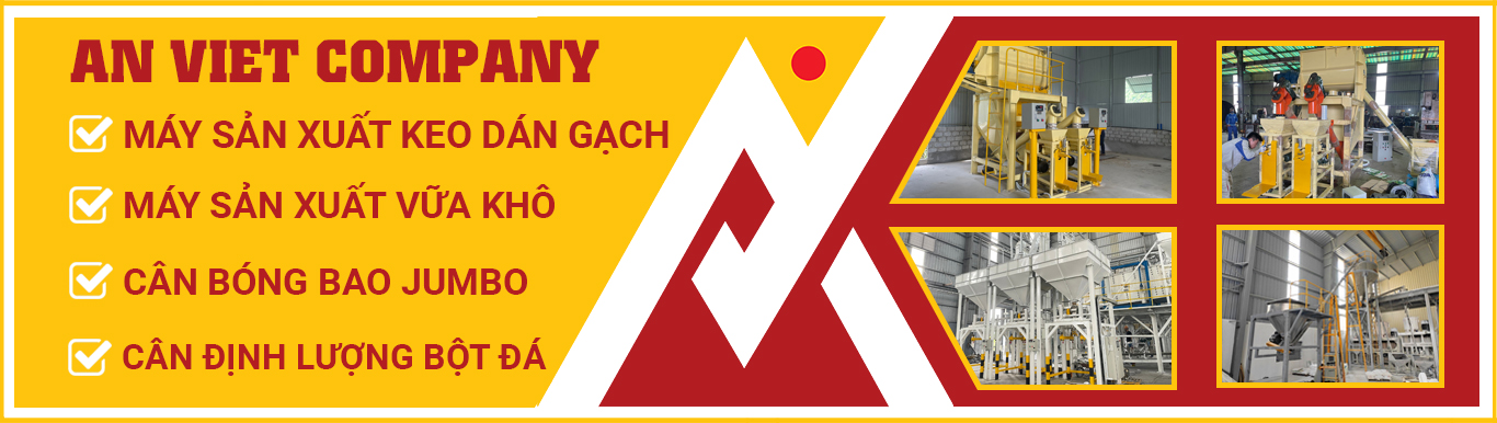 Phục vụ các món ăn và cốc